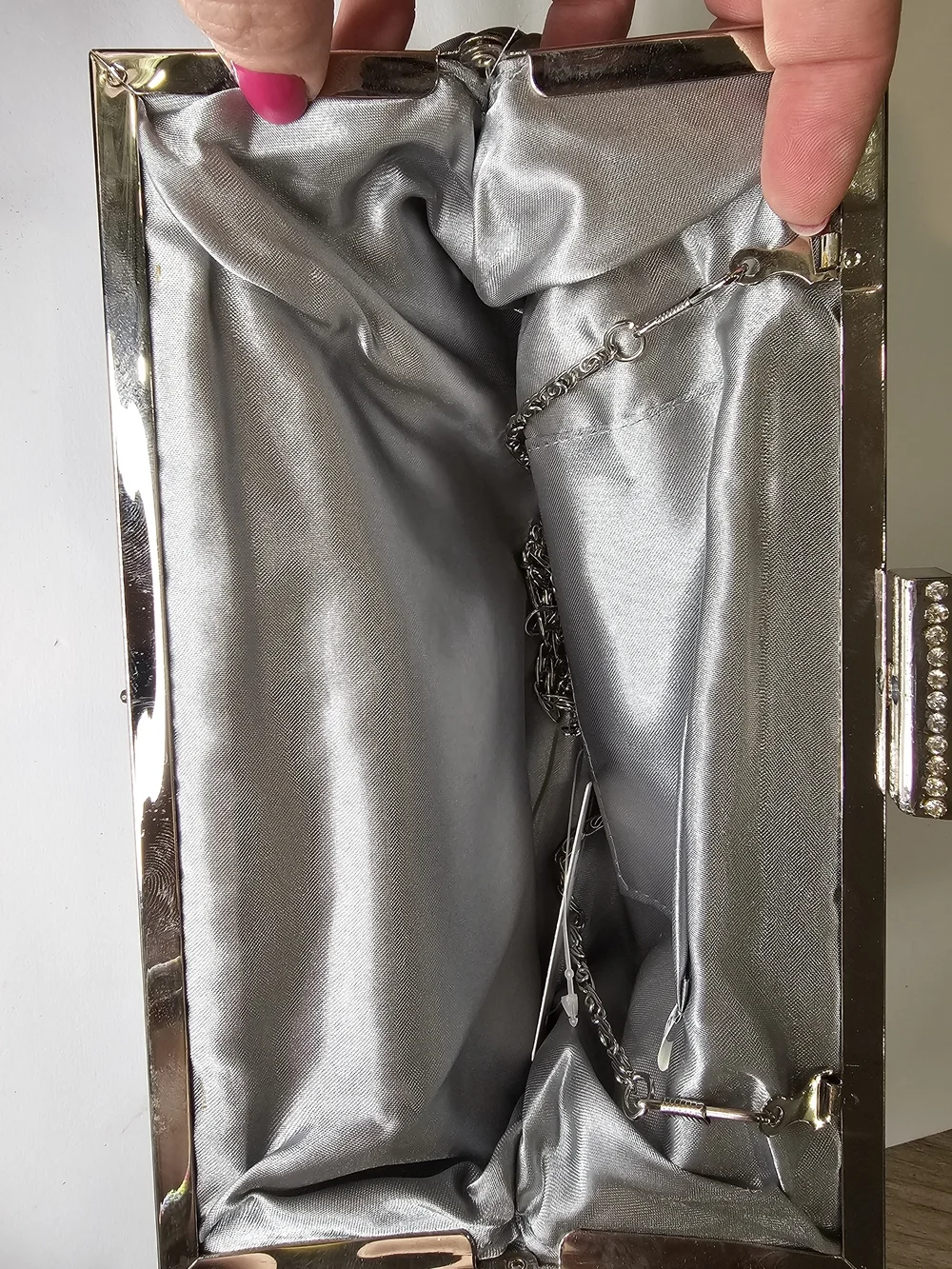 NWT Silver Satin Ruched Evening Clutch Crossbody Bag Formal Prom Wedding Chain